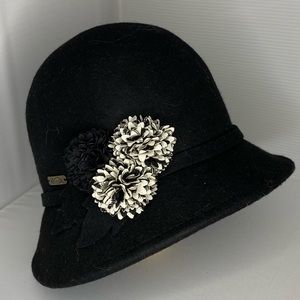 Adorable Black Cloche with Black and White Roses